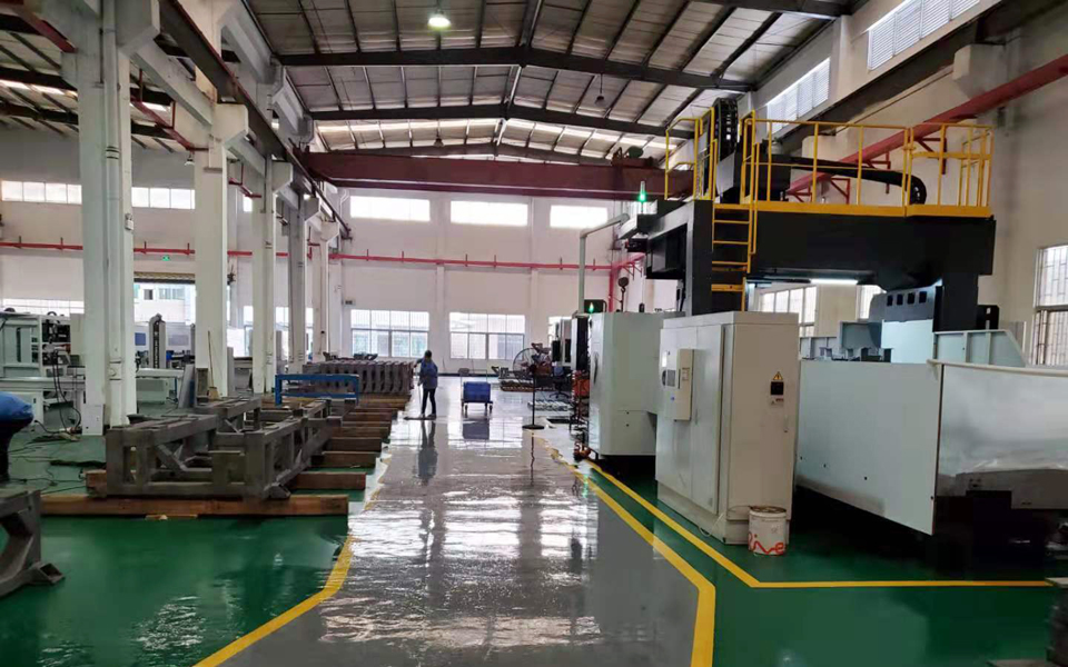 數(shù)控設(shè)備加工區(qū)