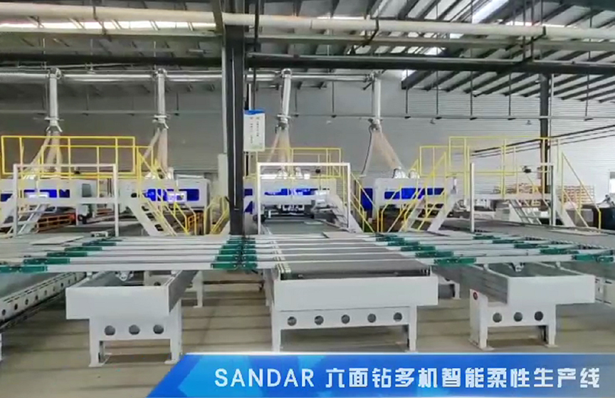 先達(dá)數(shù)控智能鉆銑多機(jī)連線